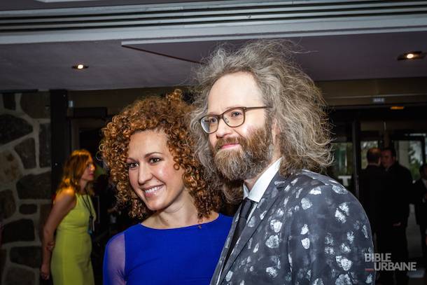 Les vedettes de l’humour sur le tapis rouge au Gala Les Olivier