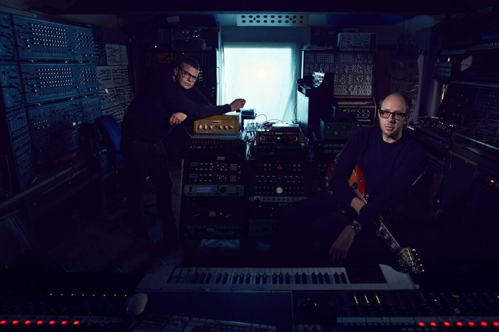 The-Chemical-Brothers-Born-In-The-Echoes-credit-Hamish-Brown