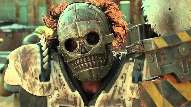 Critique-movie-review-Turbo-Kid-Francois-Simard-Anouk-Whissell-Yoann-Karl-Whissell-RKSS-Bible-urbaine-01