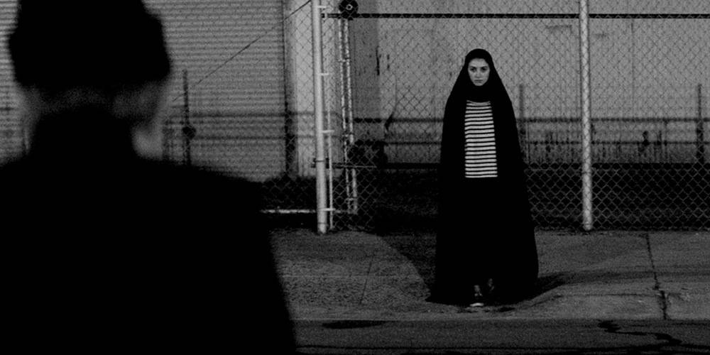 112-a girl walks home alone at night-ana lily amirpour