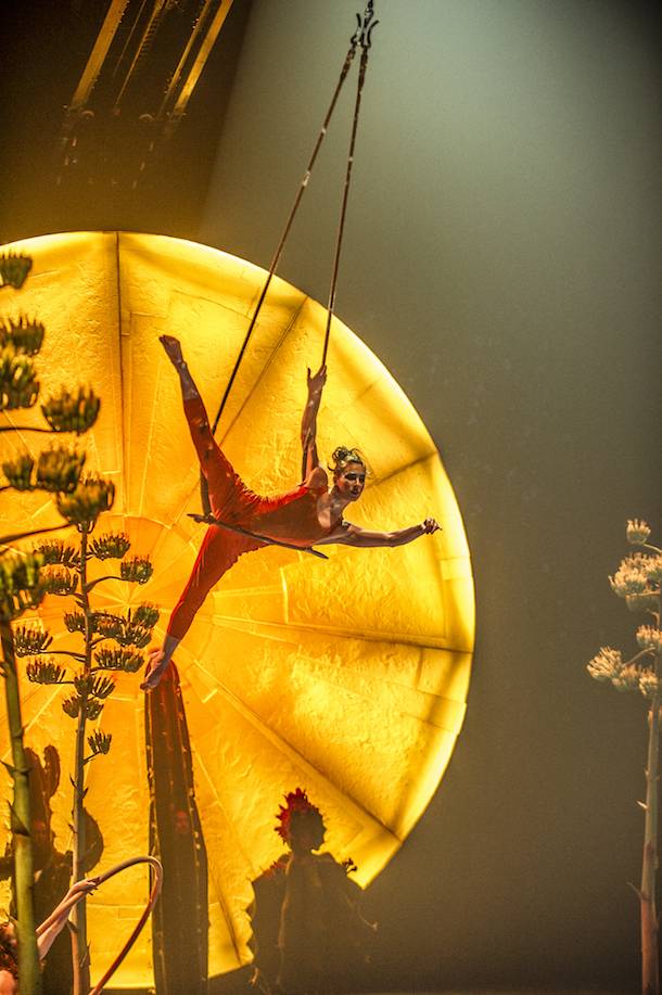 Le Cirque du Soleil séduit le regard avec «Luzia» sous le Grand Chapiteau