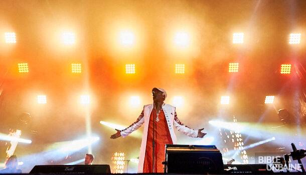 Les FrancoFolies de Montréal 2016, jour 8: une énergie peace and love au centre-ville