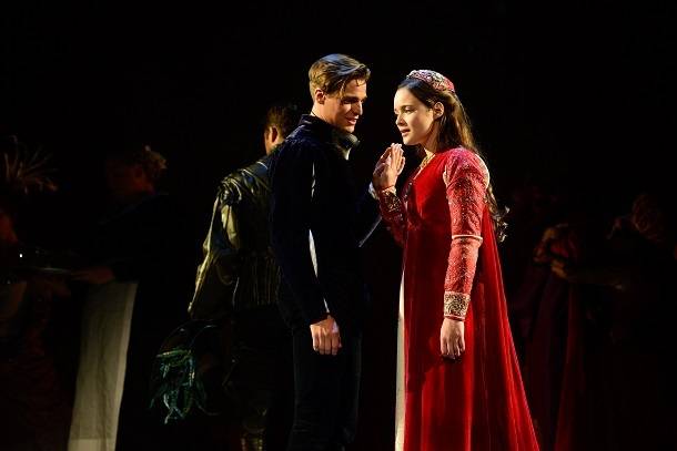 «Roméo et Juliette», dans une mise en scène de Serge Denoncourt, au TNM