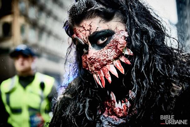 Les morts-vivants envahissent Montréal durant la Marche des zombies 2016