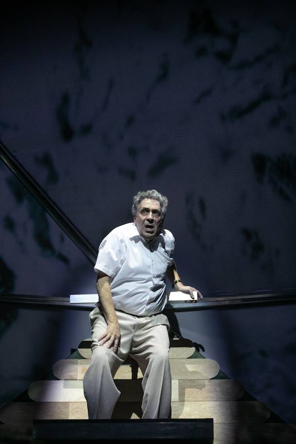 «The Dragonfly of Chicoutimi» au Théâtre la Bordée dans une mise en scène de Patric Saucier