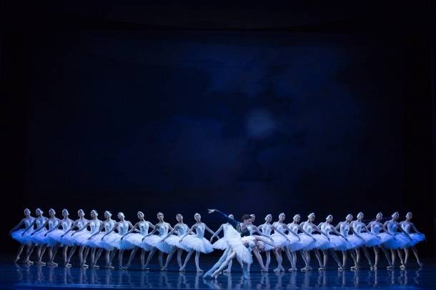 Le Ballet national de Pologne présente «Le Lac de cygnes» à la Place des Arts