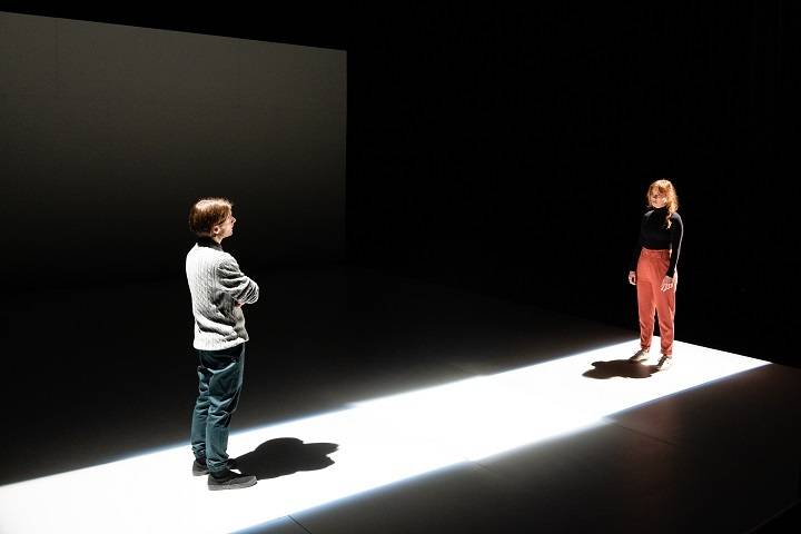 «Ici» de Gabrielle Lessard au Théâtre Espace Libre