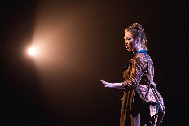 «Strindberg» dans une mise en scène de Luce Pelletier au Théâtre ESPACE GO