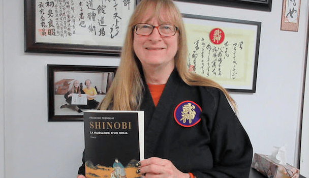 «L’entrevue éclair avec…» Francine Tremblay, autrice éclectique qui nous plonge dans l’histoire des ninjas japonais