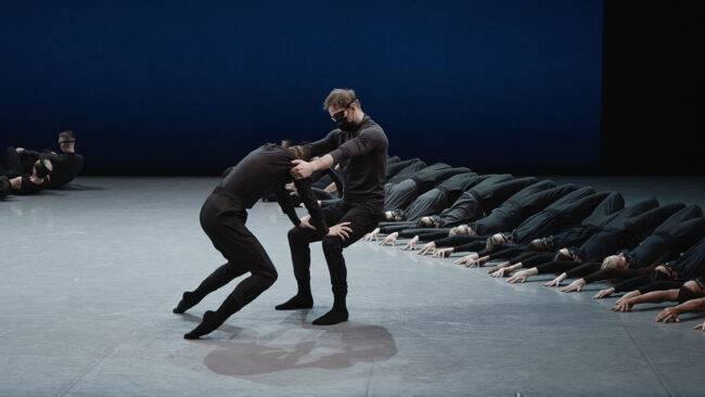 «ÉCHOS» des Grands Ballets présenté à la Salle Wilfrid Pelletier de la Place des Arts