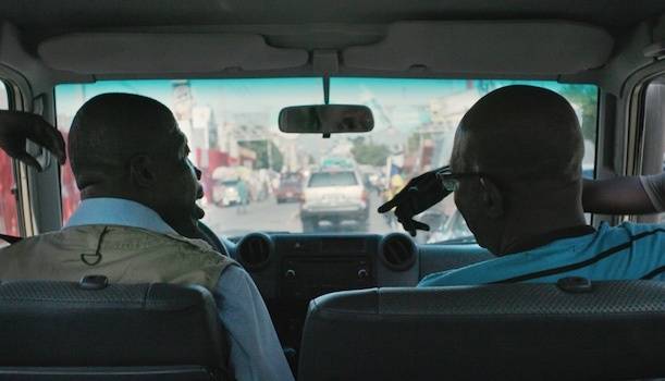 «Zo reken», un documentaire sur les enjeux politiques, néocolonialistes et humanitaires actuels