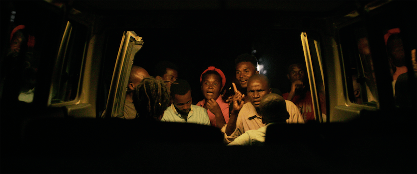 «Zo reken», un documentaire sur les enjeux politiques, néocolonialistes et humanitaires actuels