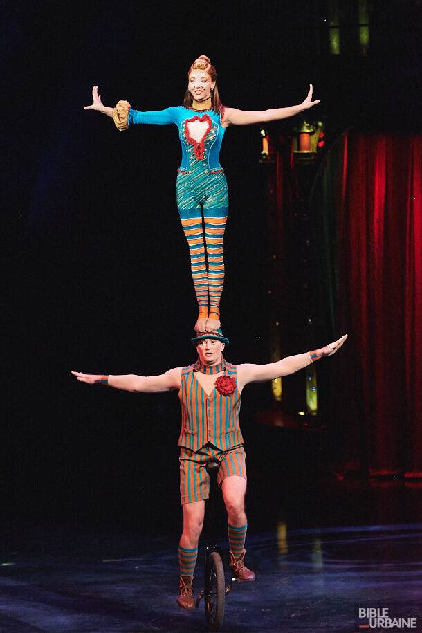 «Kooza» du Cirque du Soleil sous le Grand Chapiteau du Quai Jacques-Cartier