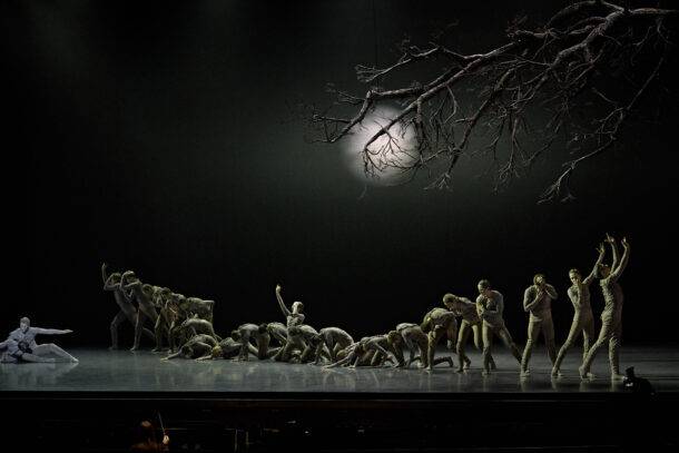 Un programme double des Grands Ballets: «Requiem» de Johannes Brahms et «Jeunehomme» d’Uwe Scholz