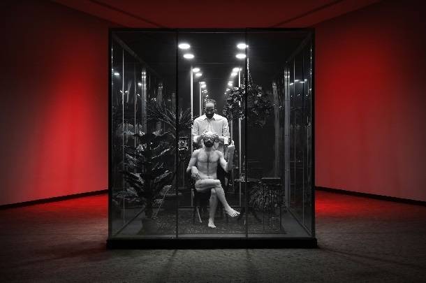 MOMENTA Biennale de l’image présente «Mascarades. L’attrait de la métamorphose»