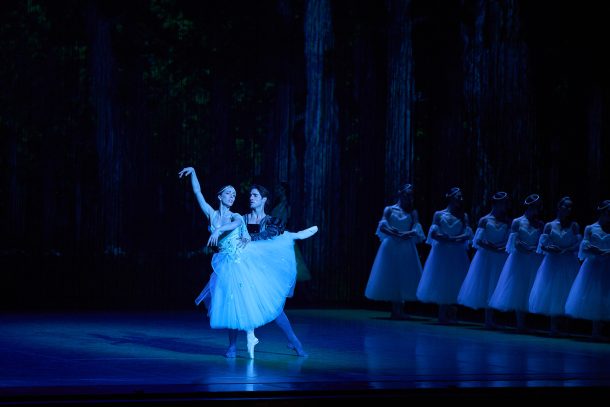 «Giselle» des Grands Ballets à la Salle Wilfrid-Pelletier de la Place des Arts