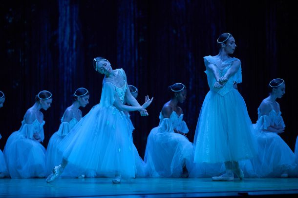 «Giselle» des Grands Ballets à la Salle Wilfrid-Pelletier de la Place des Arts