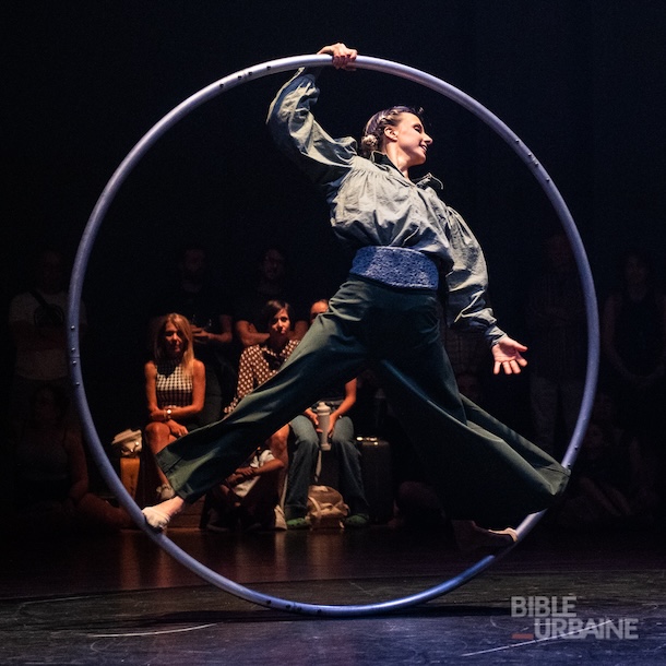 «Bon Voyage», le nouveau spectacle immersif de Cirque Éloize en 33 photos spectaculaires