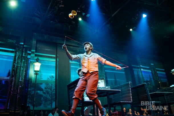 «Bon Voyage», le nouveau spectacle immersif de Cirque Éloize en 33 photos spectaculaires