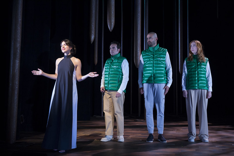 «Faire le bien» de François Archambault et Gabrielle Chapdelaine au Théâtre du Rideau Vert