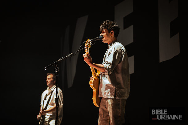 La musique indie rock à l’honneur: Vampire Weekend à la Place Bell de Laval