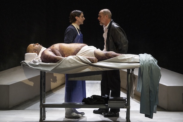 «Helgi» de Tyrfingur Tyrfingsson, dans une mise en scène de Marie-Ève Milot, au Théâtre de Quat’Sous