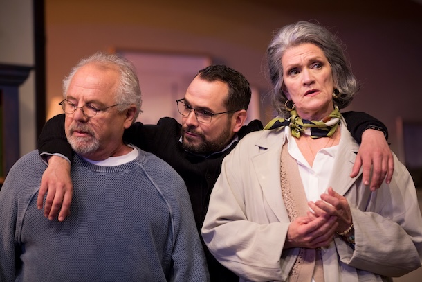«Chers parents», une comédie mordante et captivante à l&rsquo;affiche du Théâtre du Rideau Vert jusqu’au 1er juin