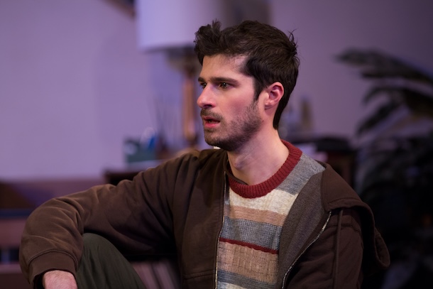 «Chers parents», une comédie mordante et captivante à l&rsquo;affiche du Théâtre du Rideau Vert jusqu’au 1er juin