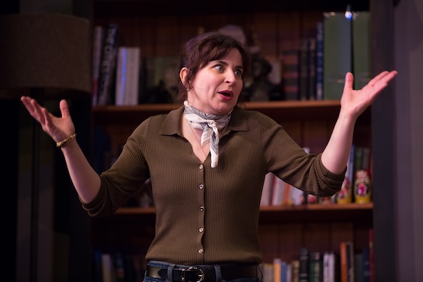 «Chers parents», une comédie mordante et captivante à l&rsquo;affiche du Théâtre du Rideau Vert jusqu’au 1er juin