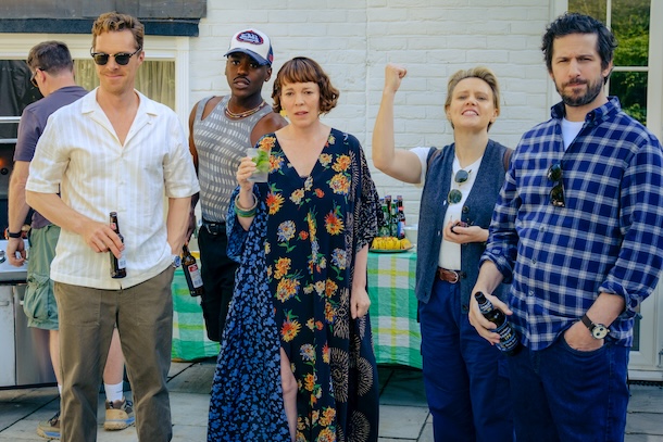 «The Roses» de Jay Roach: une réadaptation divertissante qui vaut le déplacement