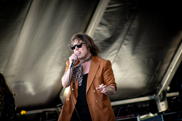 Un vendredi à Osheaga 2025 avec The Struts, FINNEAS, Dominic Fike, Glass Animals et The Killers