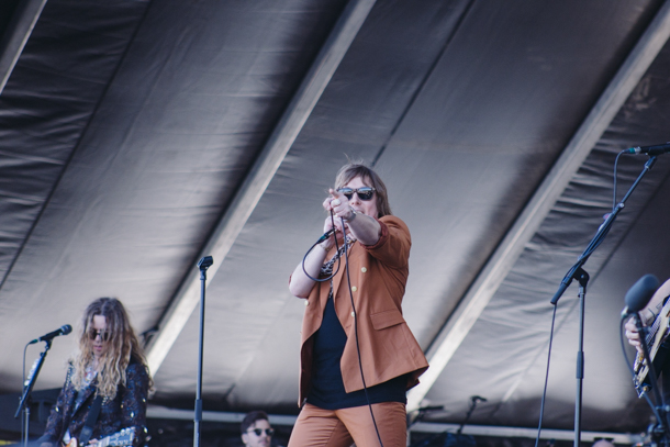 Un vendredi à Osheaga 2025 avec The Struts, FINNEAS, Dominic Fike, Glass Animals et The Killers