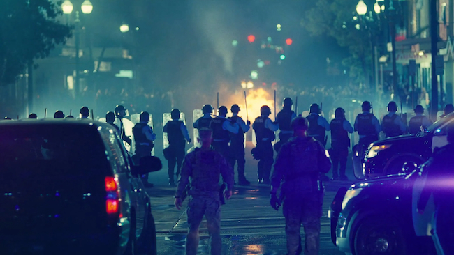 «One Battle After Another» de Paul Thomas Anderson: un reflet de l’ère Trump