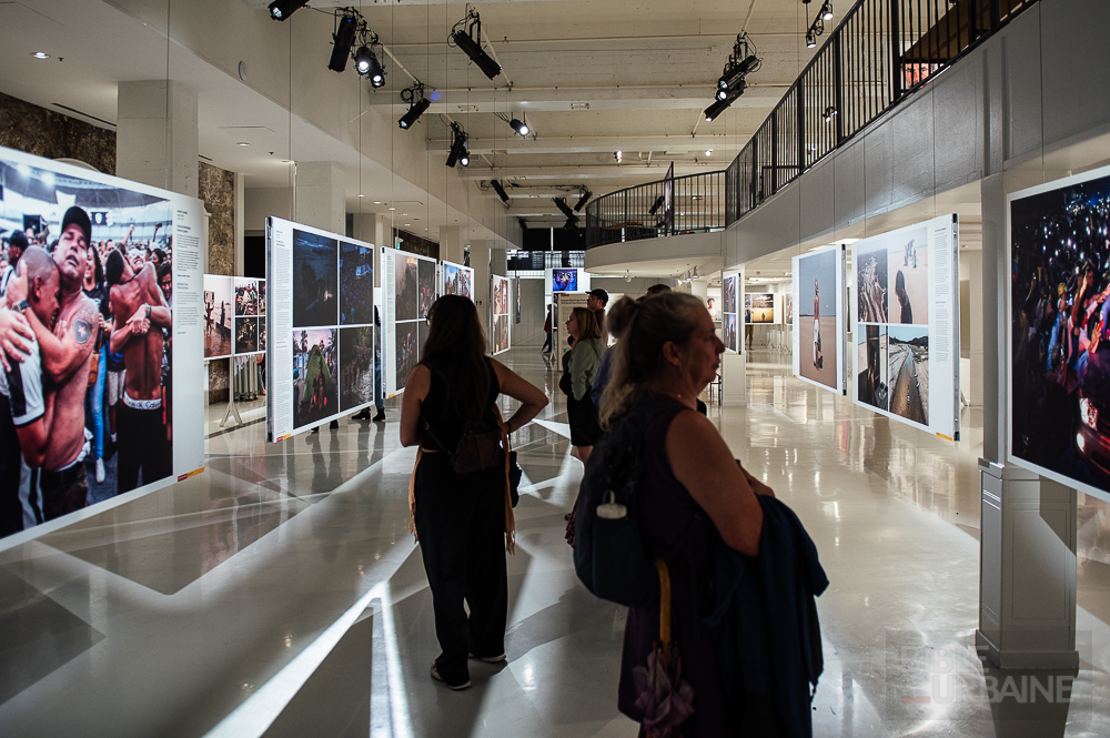 Le World Press Photo 2025 est de retour à Montréal avec ses images chocs jusqu&rsquo;au 13 octobre 2025
