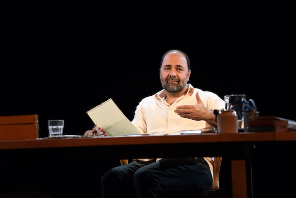 Critique-Le-vieux-monde-derriere-nous-Theatre-d-Aujourd-hui-04