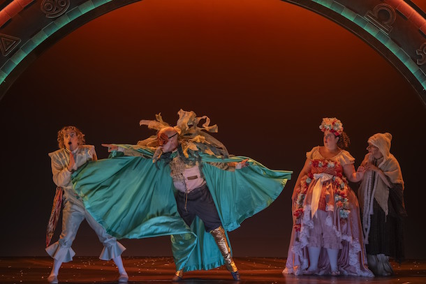 «Candide» de Voltaire au Théâtre Denise-Pelletier: un tintamarre flamboyant