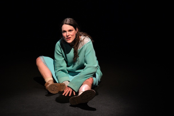 Un tour de force: «Camera Obscura» de Rachel Graton au Centre du Théâtre d&rsquo;Aujourd&rsquo;hui