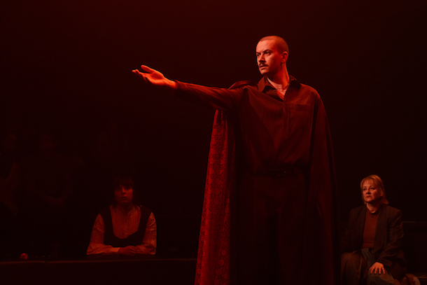 300dpi_Carmen Requiem_MaximParéFortin-45