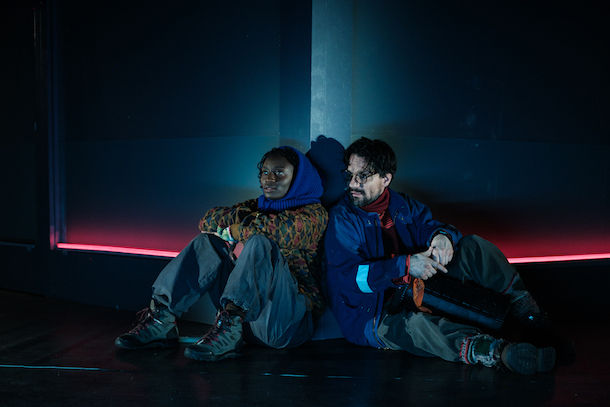 «Boîte noire» au Théâtre Duceppe: l&rsquo;IA, le carnage de l&rsquo;âme