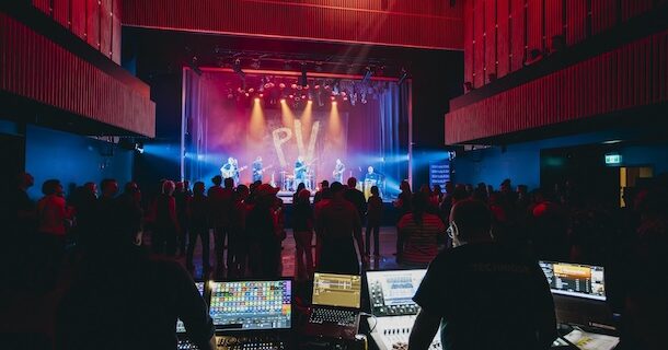 Le nouveau Théâtre de la Vieille Forge de Petite-Vallée souffle sa première bougie