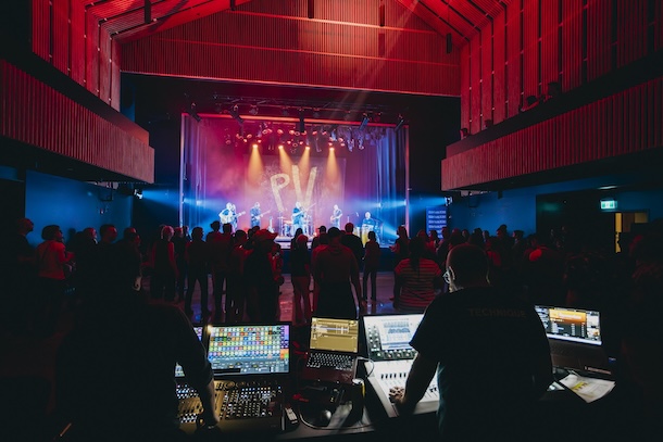 Theatre-de-la-Vieille-Forge-Petite-Vallee-une