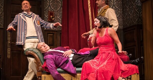 «La pièce qui tourne mal» au Théâtre du Nouveau Monde: quand ça va (vraiment) mal