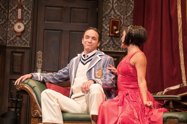 «La pièce qui tourne mal» au Théâtre du Nouveau Monde: quand ça va (vraiment) mal