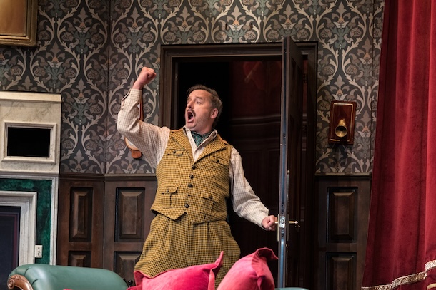 «La pièce qui tourne mal» au Théâtre du Nouveau Monde: quand ça va (vraiment) mal