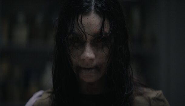 «Evil Dead Burn» de Sébastien Vaniček: un nouvel opéra de la terreur aux racines françaises